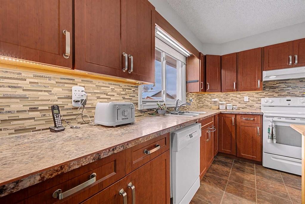 6331 Falton Road Ne, Calgary, AB