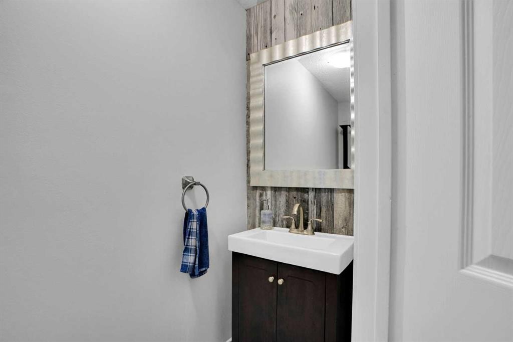 88 Abingdon Crescent Ne, Calgary, AB - Indoor