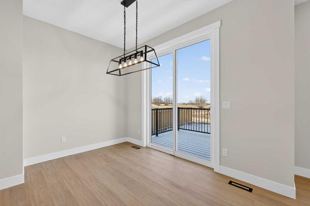 180 Wildrose Drive, Strathmore, AB - Indoor Photo Showing Other Room