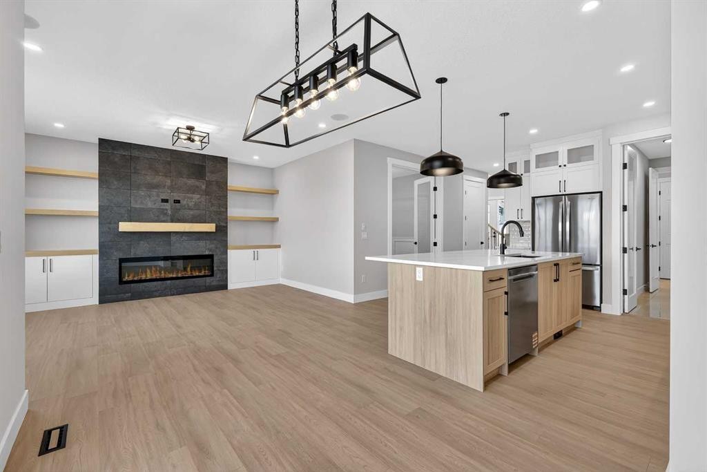 180 Wildrose Drive, Strathmore, AB - Indoor Photo Showing Other Room With Fireplace