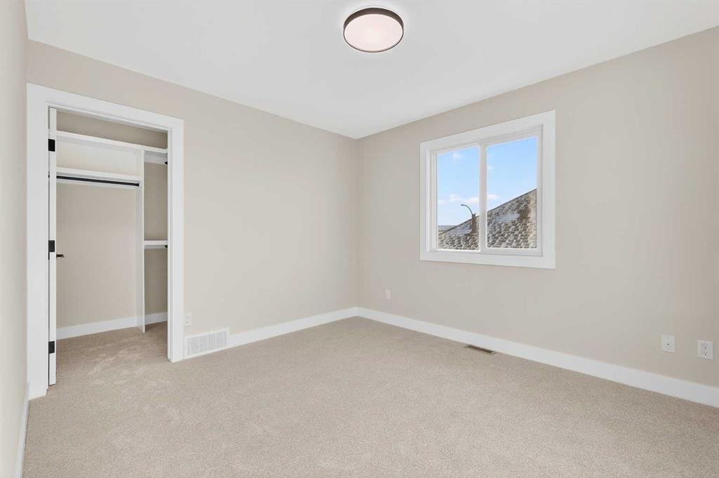 180 Wildrose Drive, Strathmore, AB - Indoor Photo Showing Other Room