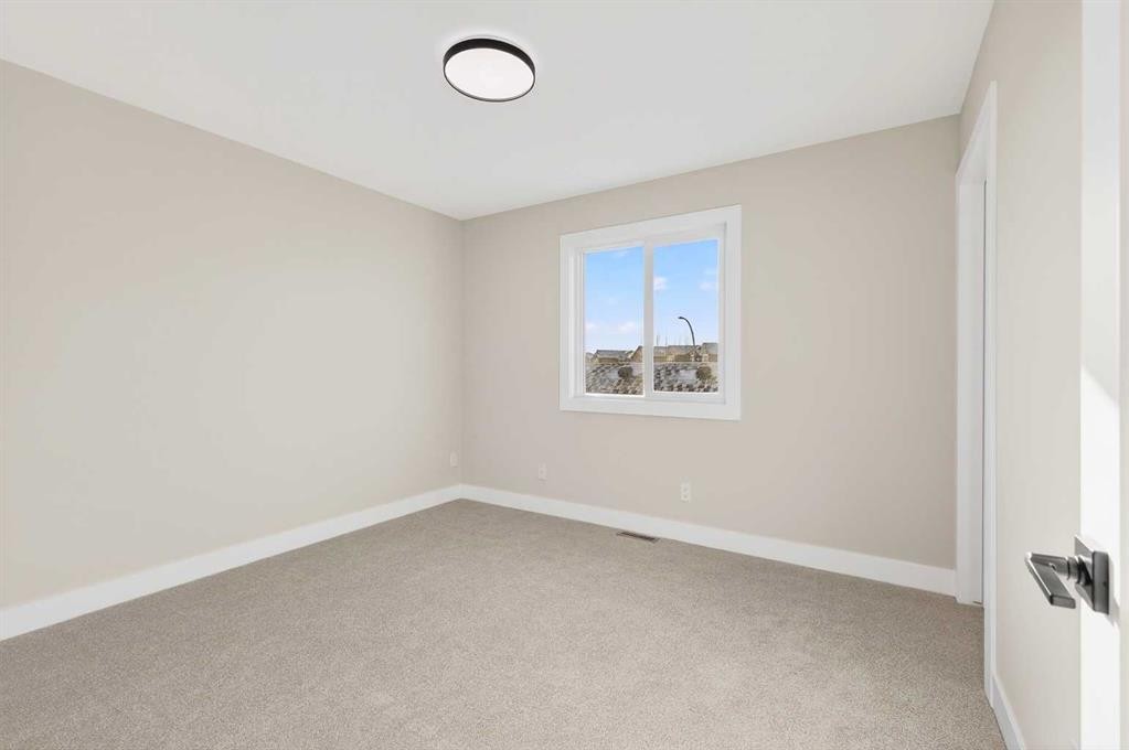 180 Wildrose Drive, Strathmore, AB - Indoor Photo Showing Other Room