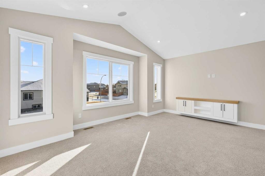 180 Wildrose Drive, Strathmore, AB - Indoor Photo Showing Other Room