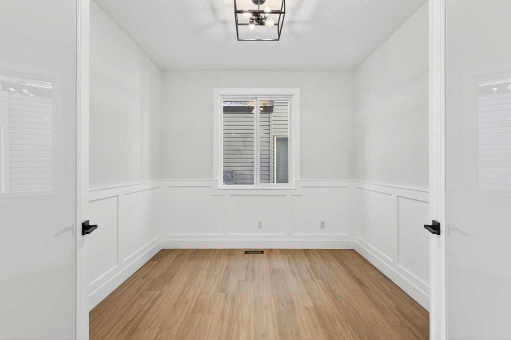 180 Wildrose Drive, Strathmore, AB - Indoor Photo Showing Other Room