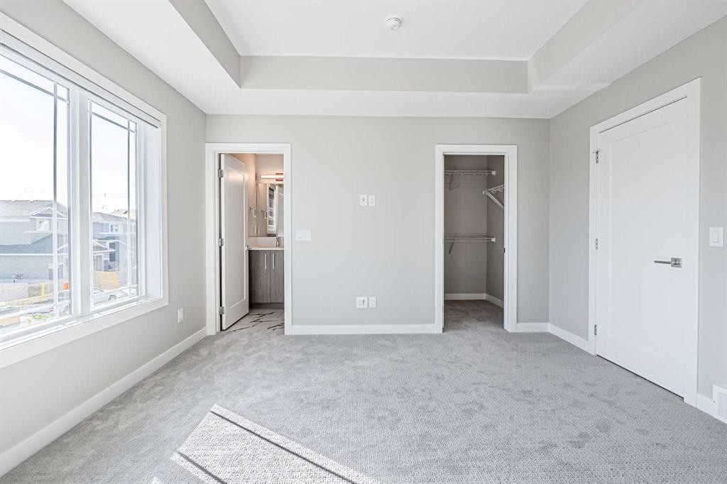 129 Dawson Wharf View, Chestermere, AB - Indoor Photo Showing Other Room