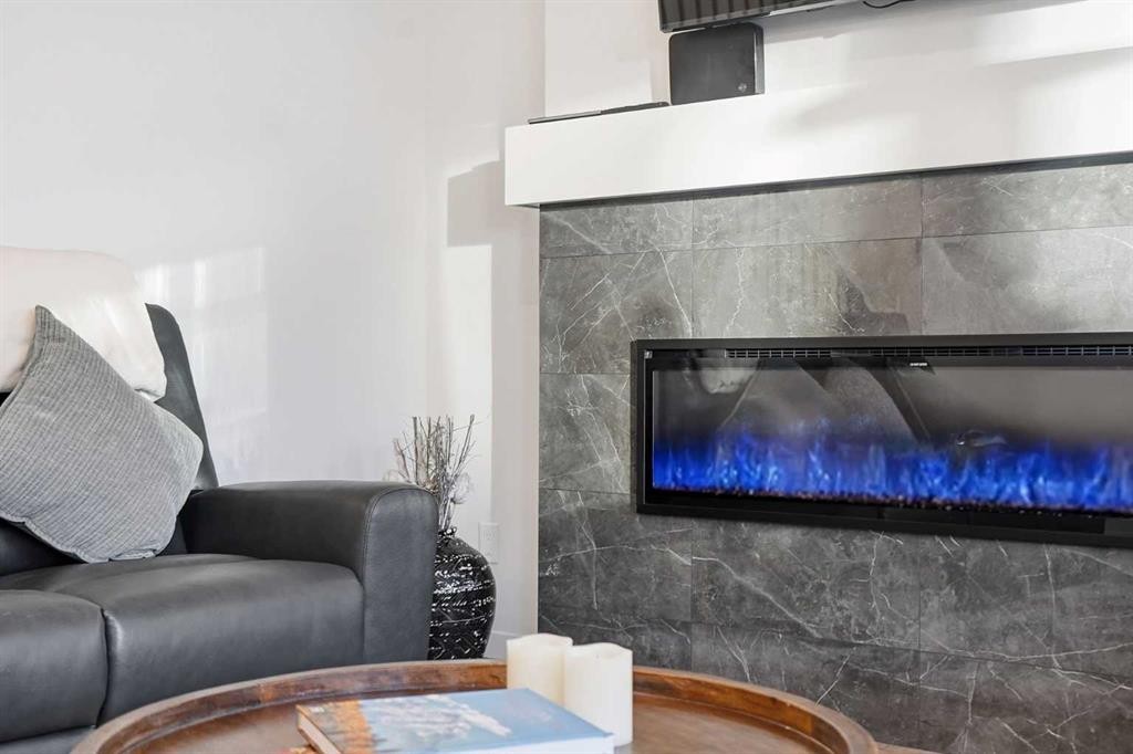 102 Setonstone Manor Se, Calgary, AB - Indoor