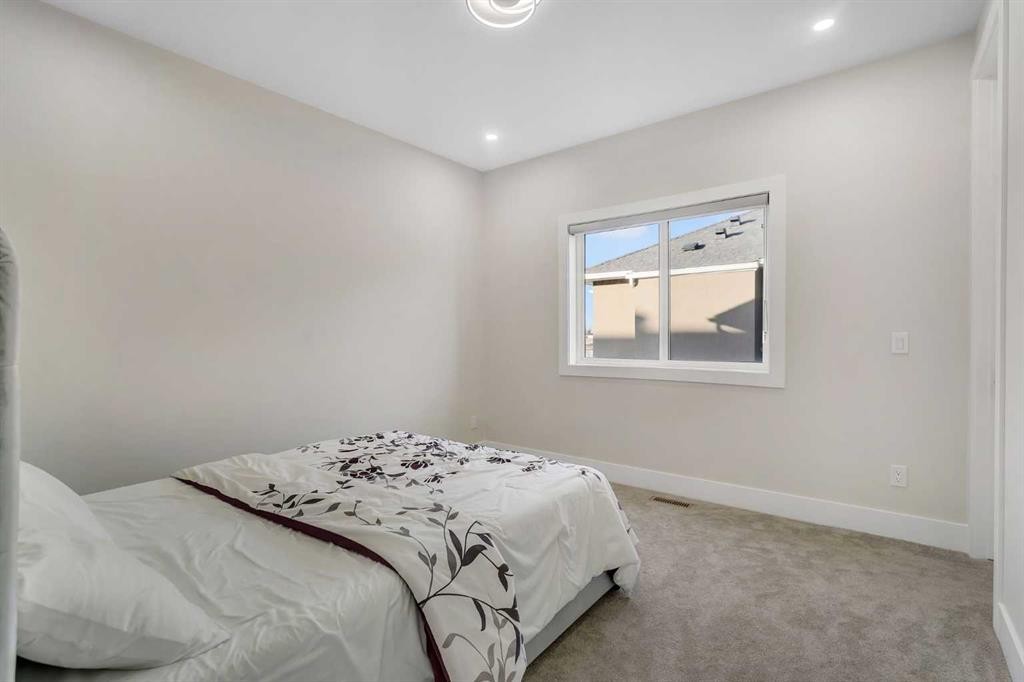 2012 Waterbury Road, Chestermere, AB - Indoor Photo Showing Bedroom