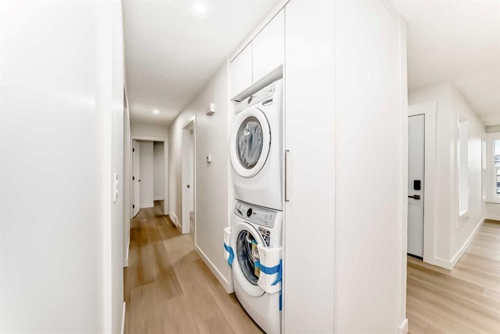 1242 Mardale Drive Ne, Calgary, AB - Indoor Photo Showing Laundry Room