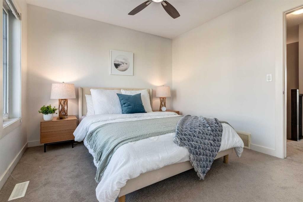 705 Evanston Square Nw, Calgary, AB - Indoor Photo Showing Bedroom