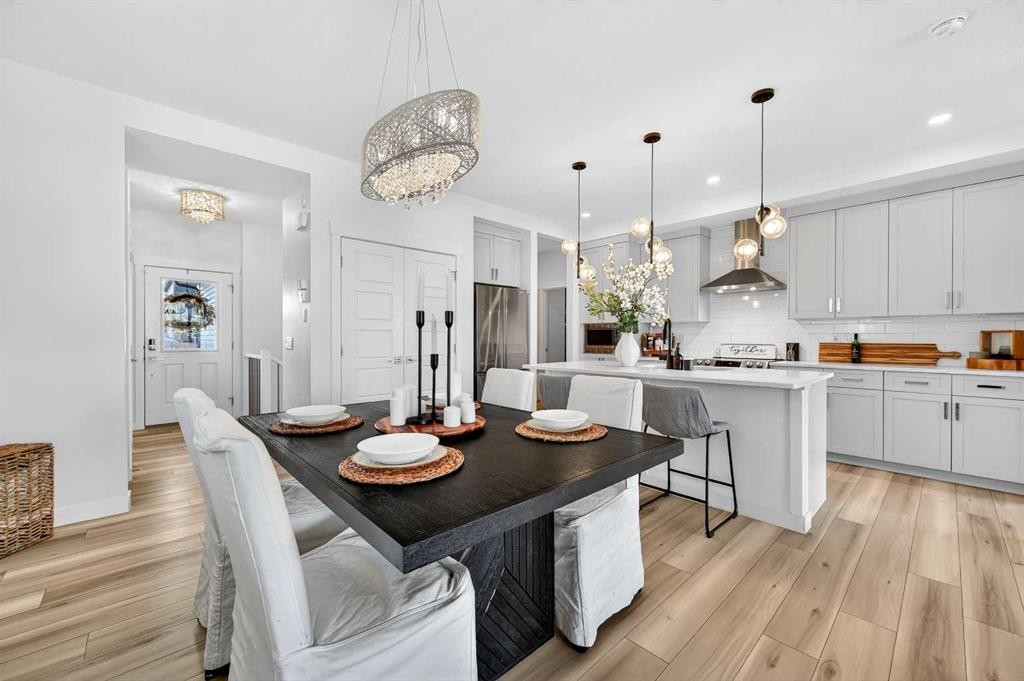 47 Walgrove Park Se, Calgary, AB - Indoor