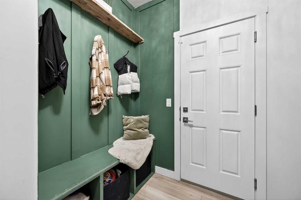 47 Walgrove Park Se, Calgary, AB - Indoor Photo Showing Other Room