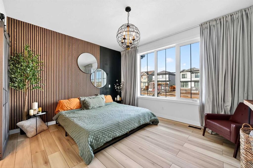 47 Walgrove Park Se, Calgary, AB - Indoor Photo Showing Bedroom