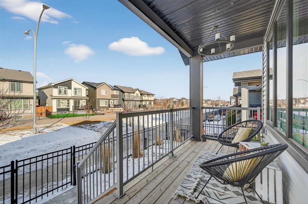 47 Walgrove Park Se, Calgary, AB - Outdoor With Exterior