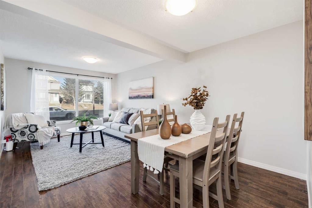 292 Falton Drive Ne, Calgary, AB - Indoor