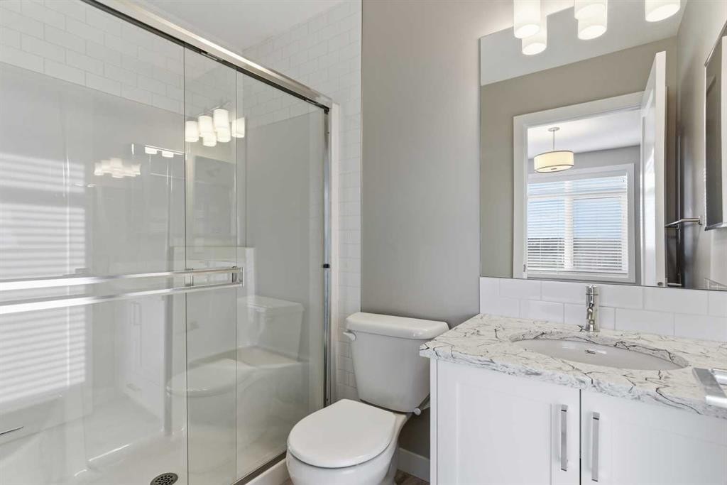 217 Sage Bluff Drive Nw, Calgary, AB - Indoor Photo Showing Bathroom