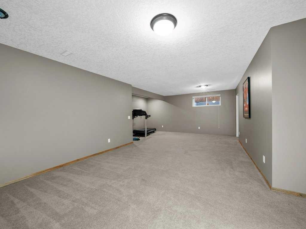 108 Pantego Rise Nw, Calgary, AB