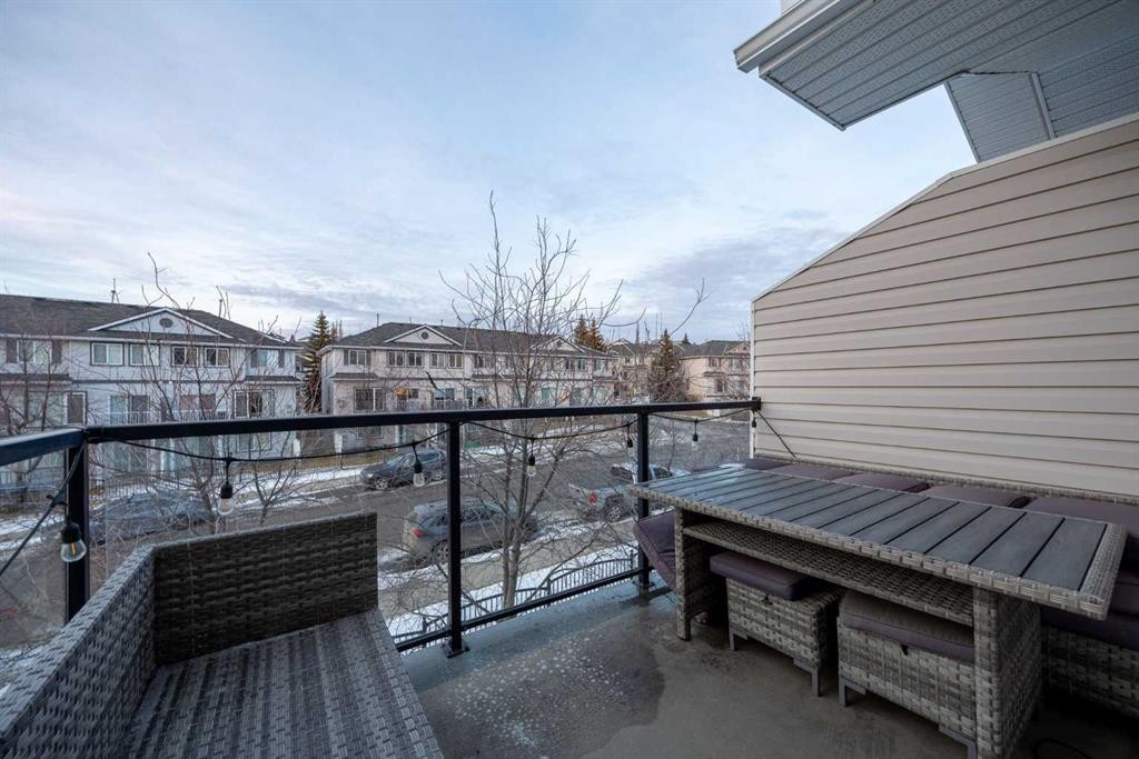 6 Rocky Vista Terrace Nw, Calgary, AB