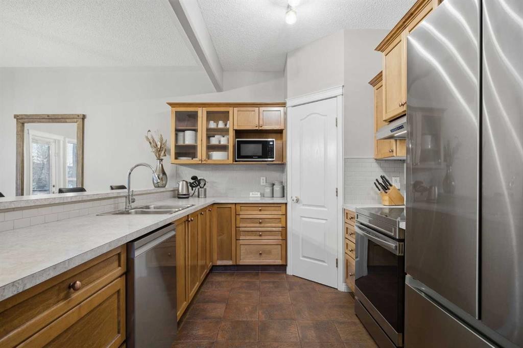 6 Rocky Vista Terrace Nw, Calgary, AB