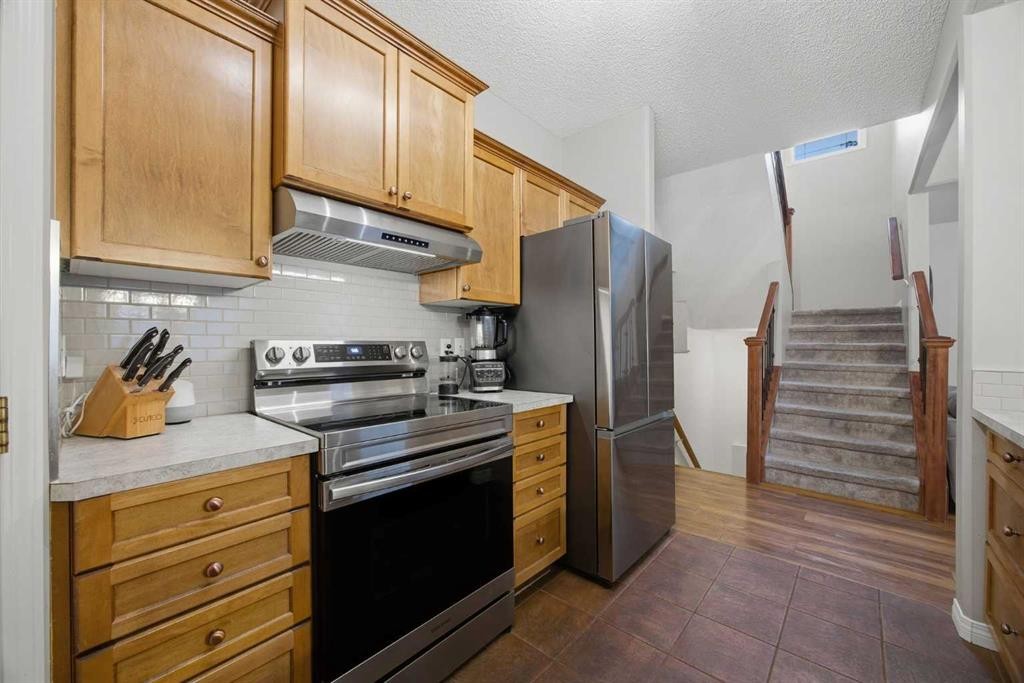 6 Rocky Vista Terrace Nw, Calgary, AB