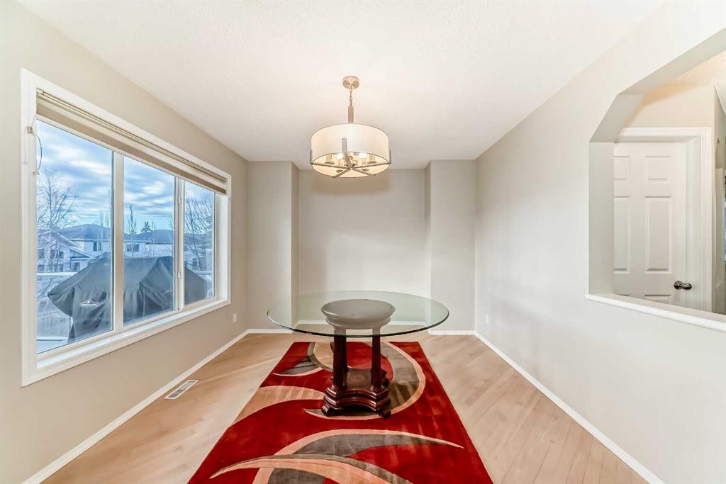 35 Citadel Ridge Close Nw, Calgary, AB - Indoor Photo Showing Other Room