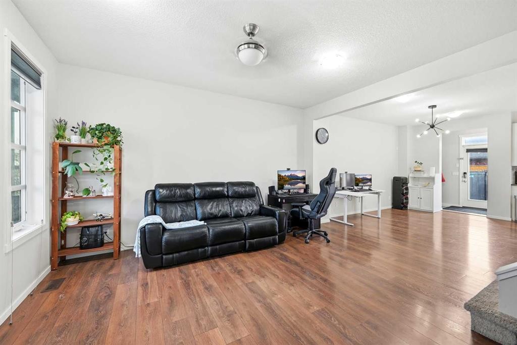 125 Savanna Street Ne, Calgary, AB