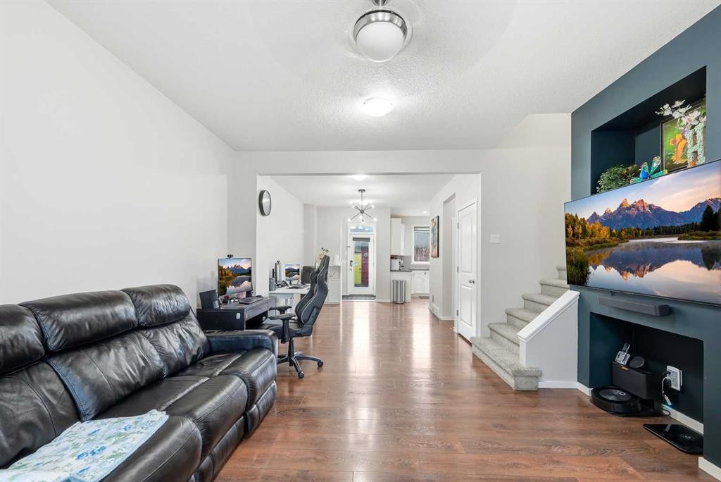 125 Savanna Street Ne, Calgary, AB