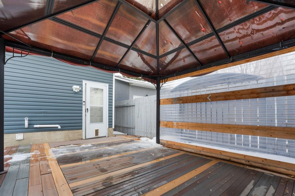 724 Pinecliff Road Ne, Calgary, AB - Outdoor With Deck Patio Veranda With Exterior