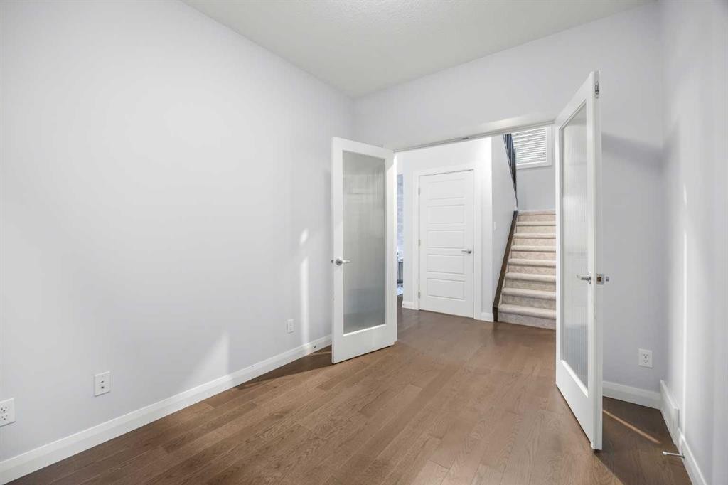 41 Sherview Point Nw, Calgary, AB