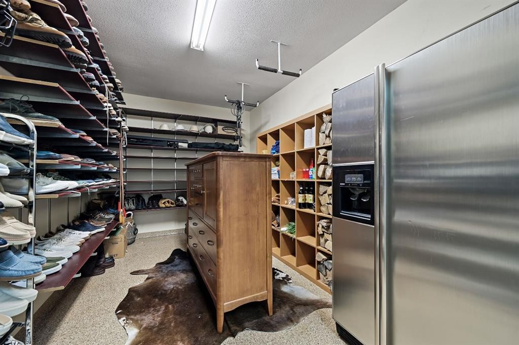 103 Stratton Park Sw, Calgary, AB