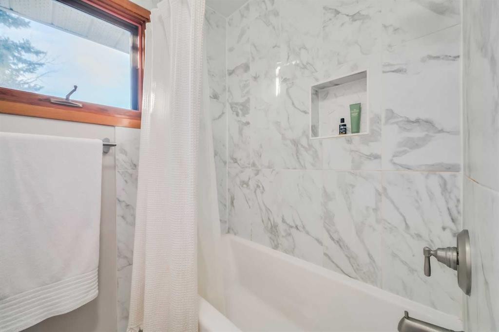 10427 Wapiti Drive Se, Calgary, AB