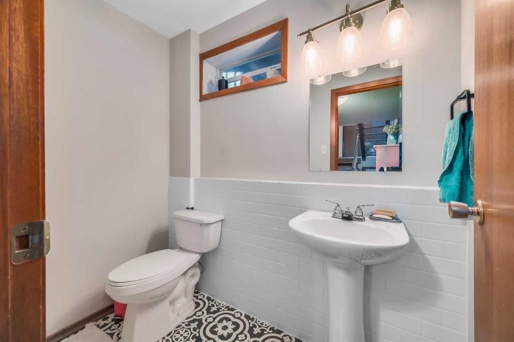 10427 Wapiti Drive Se, Calgary, AB