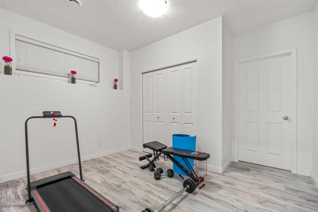 28 Panton Court Nw, Calgary, AB