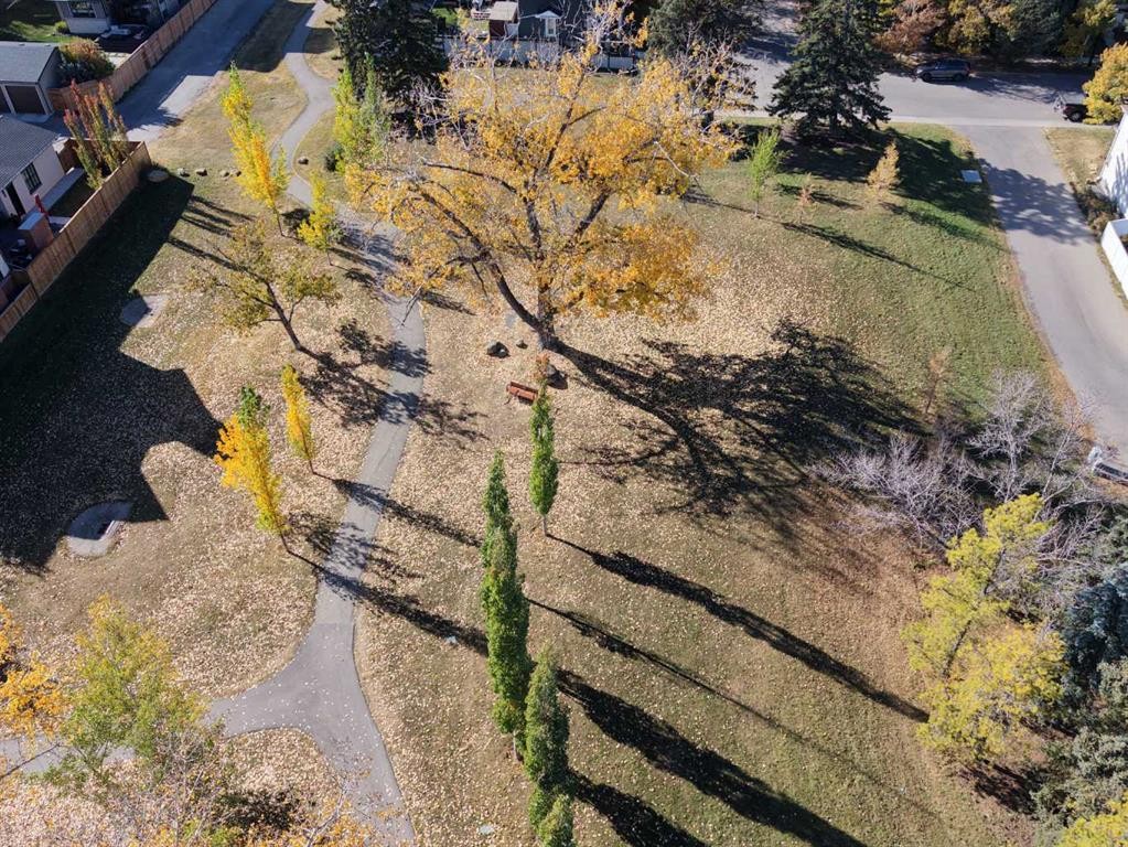 4547 Passchendaele Road Sw, Calgary, AB