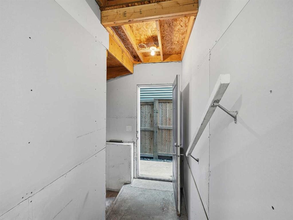 124 Highview Gate Se, Airdrie, AB - Photo Showing Other Room