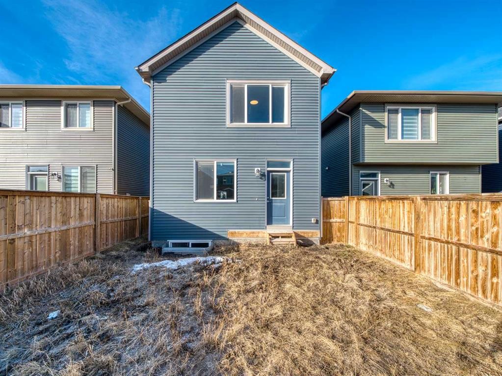 124 Highview Gate Se, Airdrie, AB - Outdoor