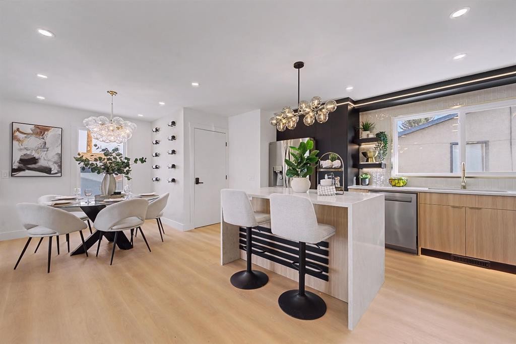 204 Martell Road Ne, Calgary, AB - Indoor