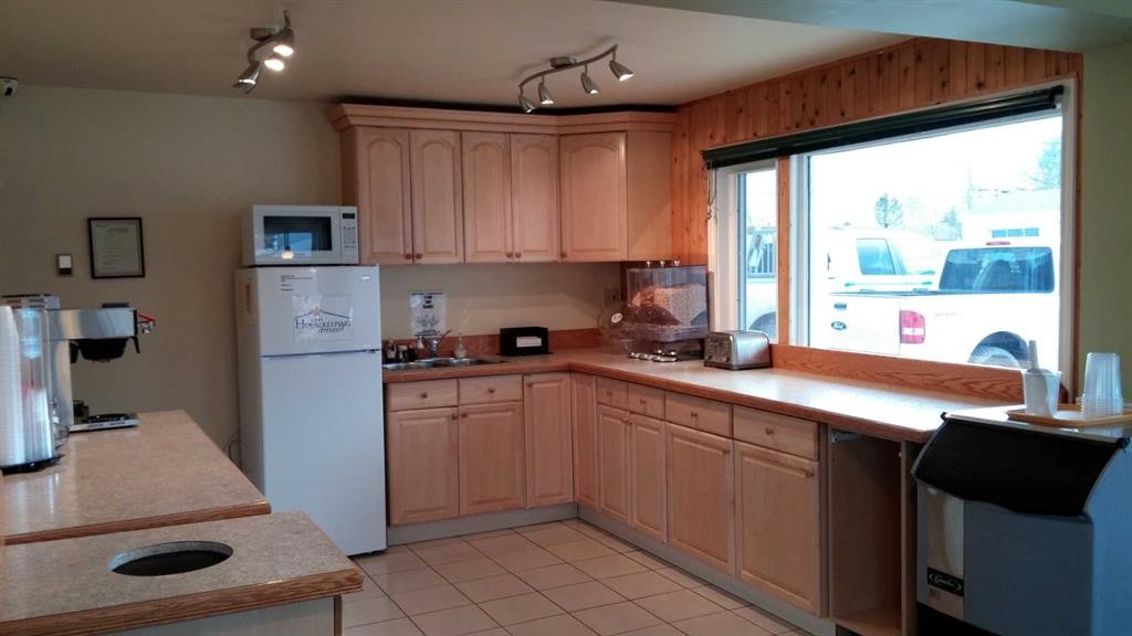 4417 50 Avenue, St. Paul, AB