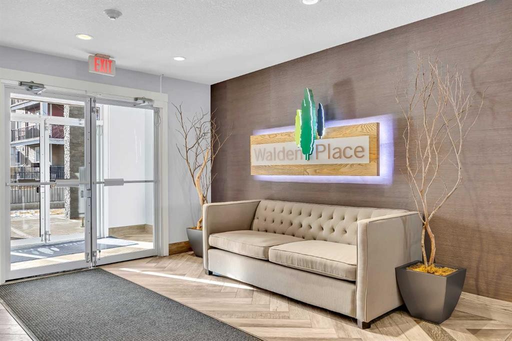 211-10 Walgrove Walk Se, Calgary, AB