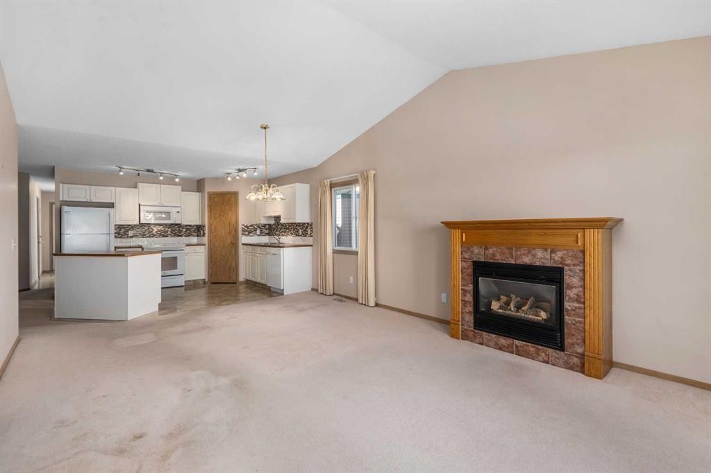 115 Chaparral Point Se, Calgary, AB - Indoor With Fireplace