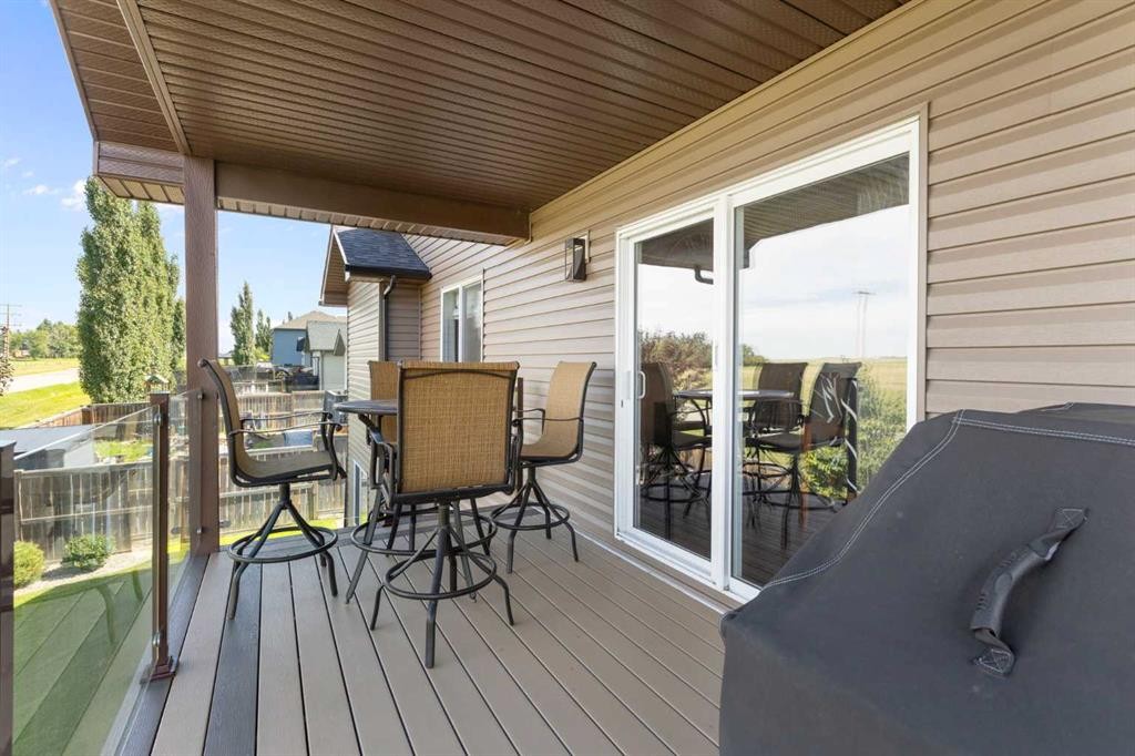 164 Hillcrest Boulevard, Strathmore, AB - Outdoor With Deck Patio Veranda With Exterior