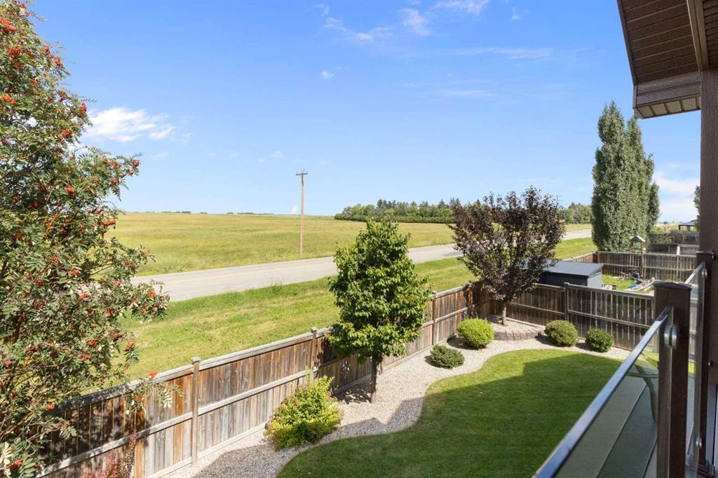 164 Hillcrest Boulevard, Strathmore, AB - Outdoor