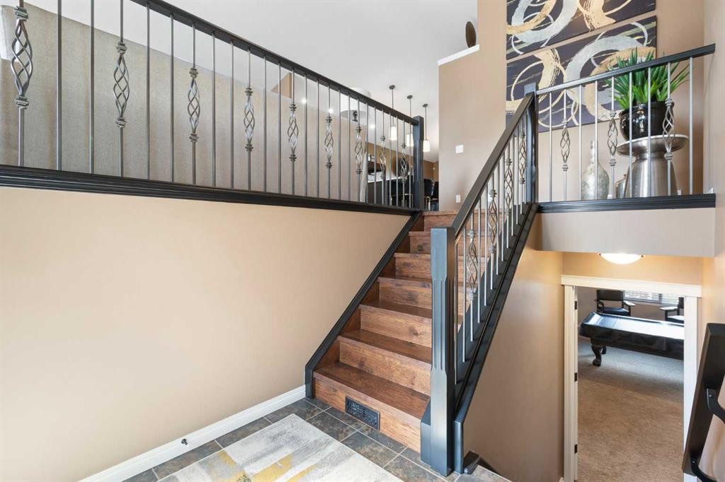 164 Hillcrest Boulevard, Strathmore, AB - Indoor Photo Showing Other Room