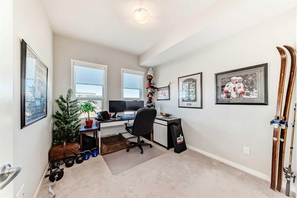 409-4150 Seton Drive Se, Calgary, AB - Indoor Photo Showing Office