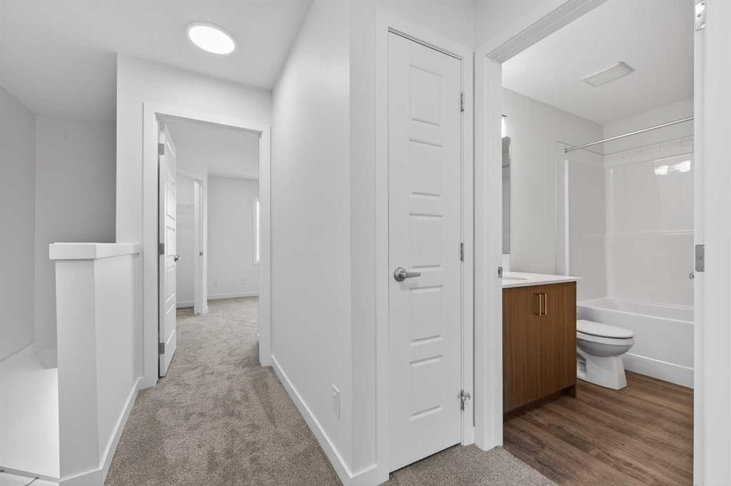 56 Creekside Drive Sw, Calgary, AB - Indoor