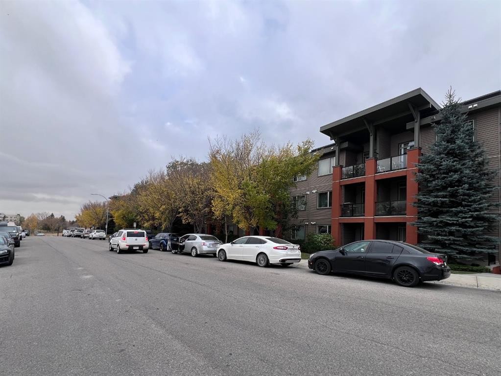 104-2727 28 Avenue Se, Calgary, AB - Outdoor