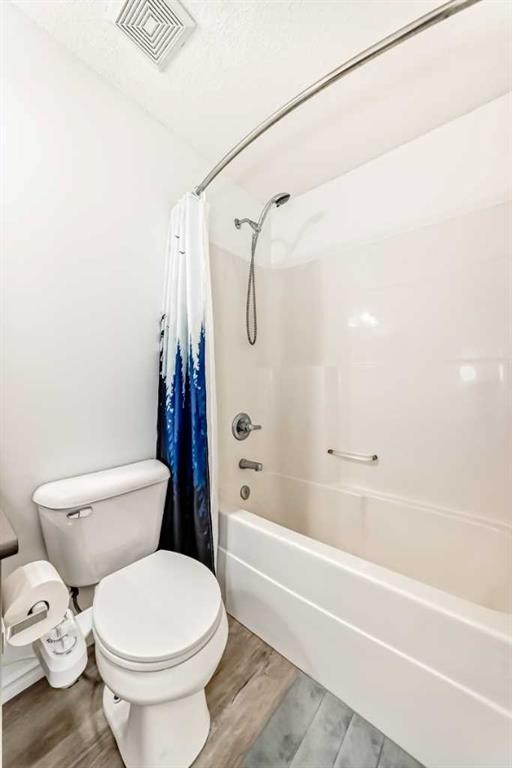 294 Elgin View Se, Calgary, AB - Indoor Photo Showing Bathroom