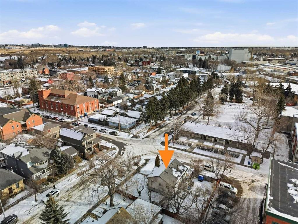 1339 11 Avenue Se, Calgary, AB - Outdoor With View