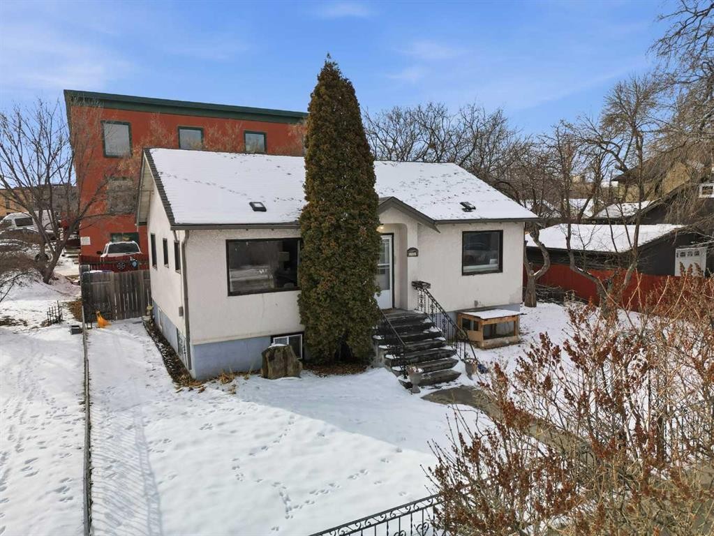 1339 11 Avenue Se, Calgary, AB - Outdoor