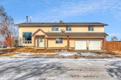 427 Cole Crescent Carseland, AB T0J 0M0