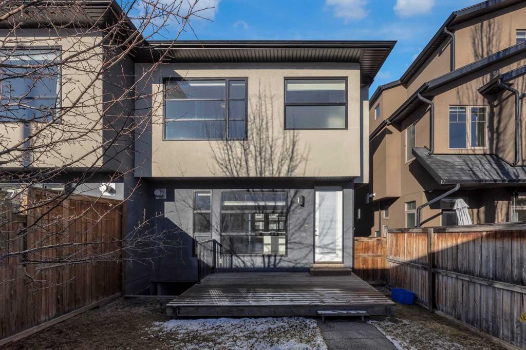 2319 23 Avenue Sw, Calgary, AB - Outdoor
